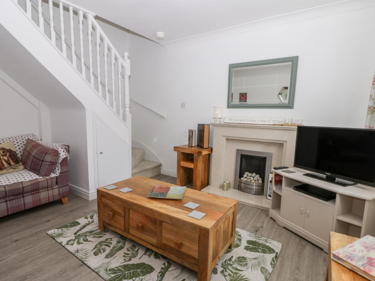 Little Daisy Cottage Хорнси Экстерьер фото